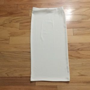 Forever21 cream skirt size medium